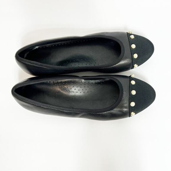 VANELO PEARL GOLD LEATHER BLACK GOLD WOMEN FLATS SIZE 7 - Picture 2 of 6